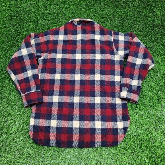 Vintage 80s Woolrich Wool Flannel Shirt Medium 20x28 Plaid - Picture 2 of 11